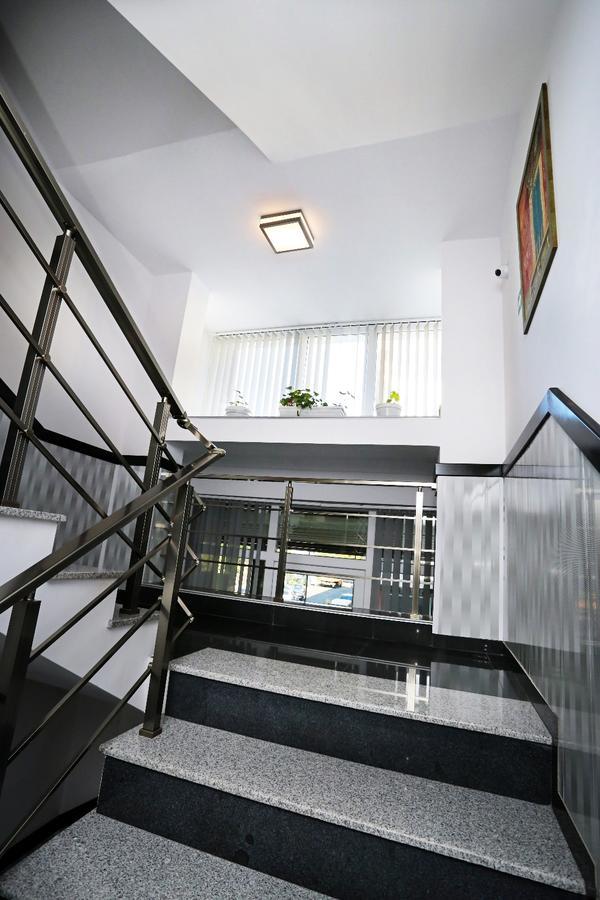 Apart Hotel Central Momchilgrado Exterior foto